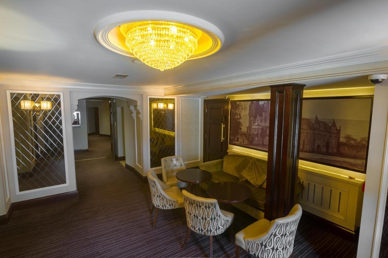 The Carraig Hotel Carrick-on-Suir Extérieur photo