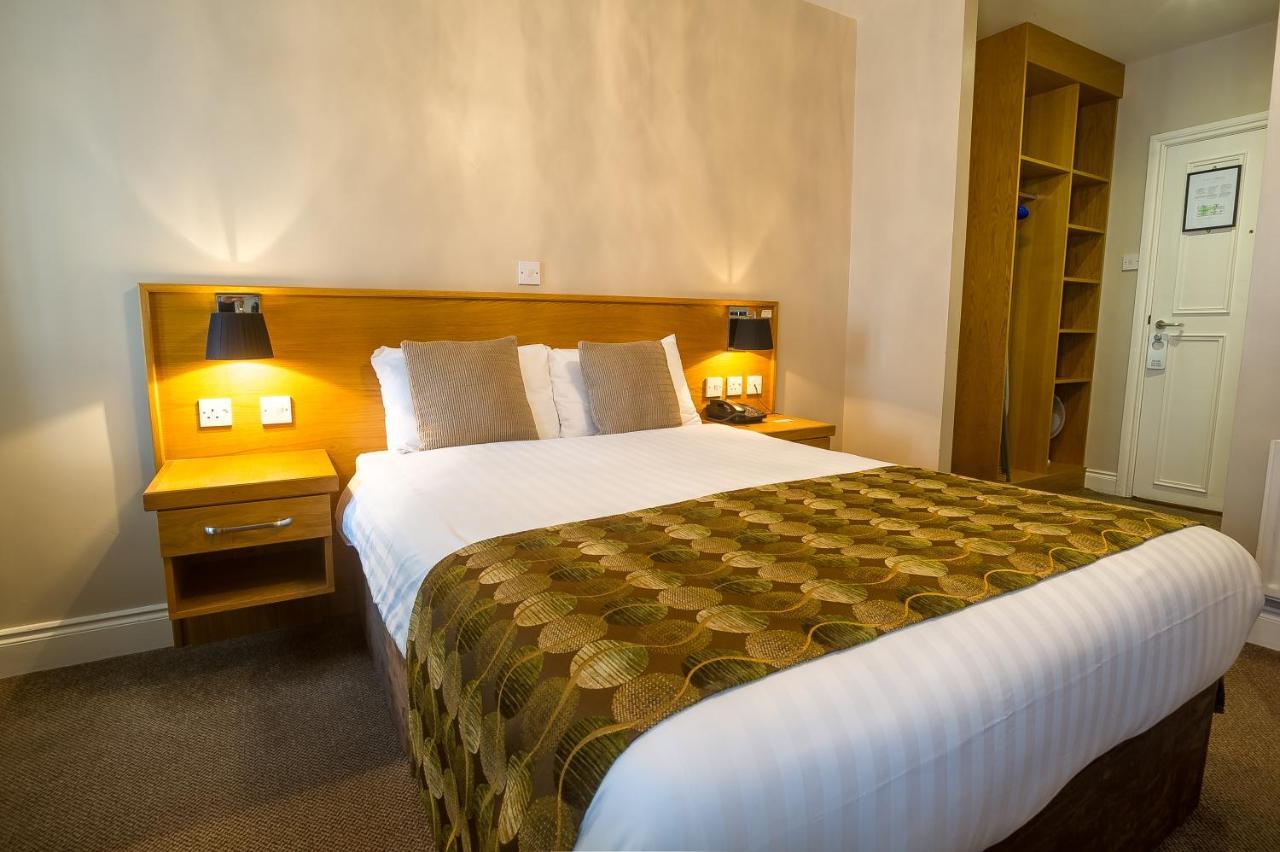 The Carraig Hotel Carrick-on-Suir Extérieur photo