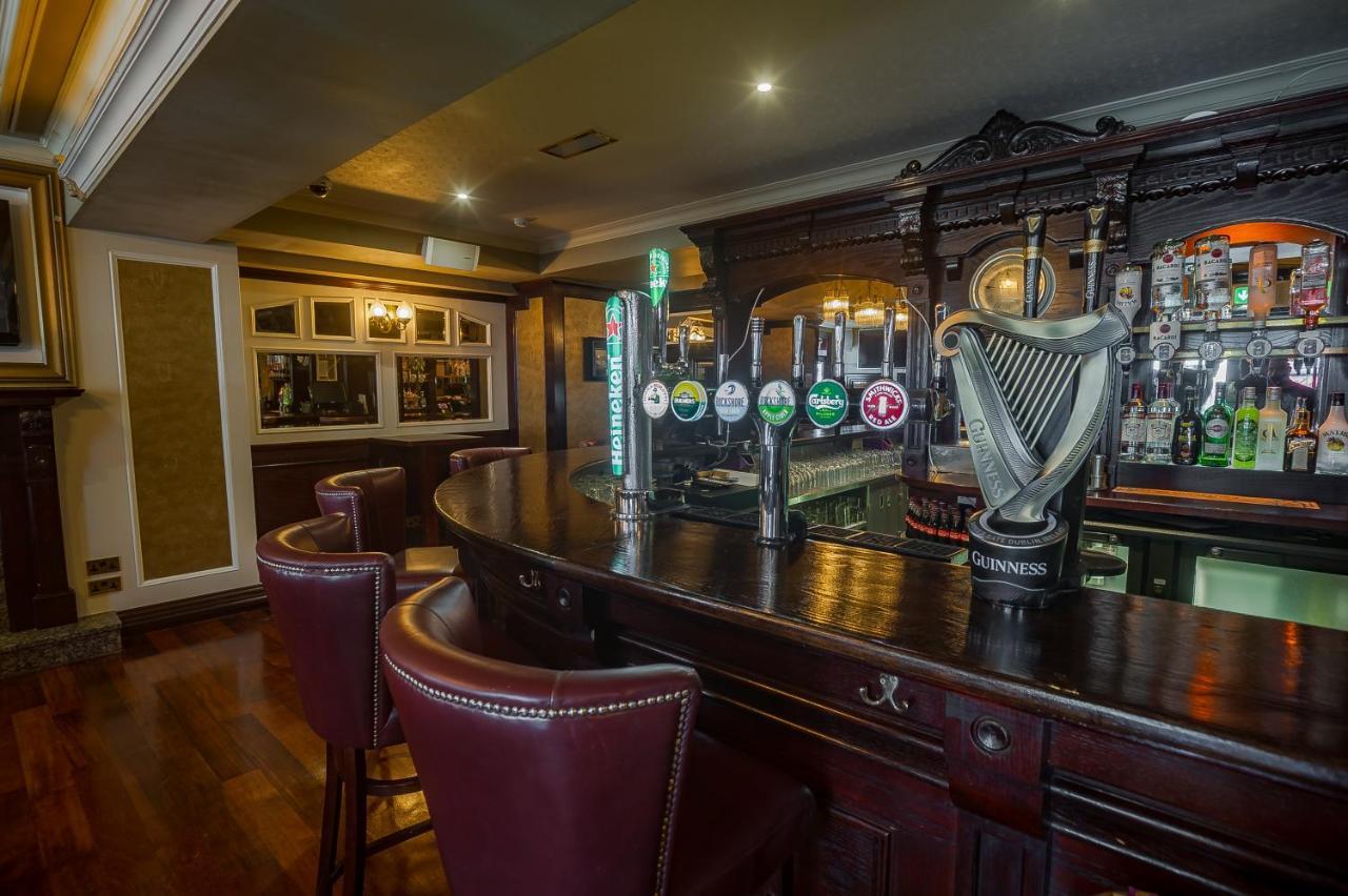 The Carraig Hotel Carrick-on-Suir Extérieur photo