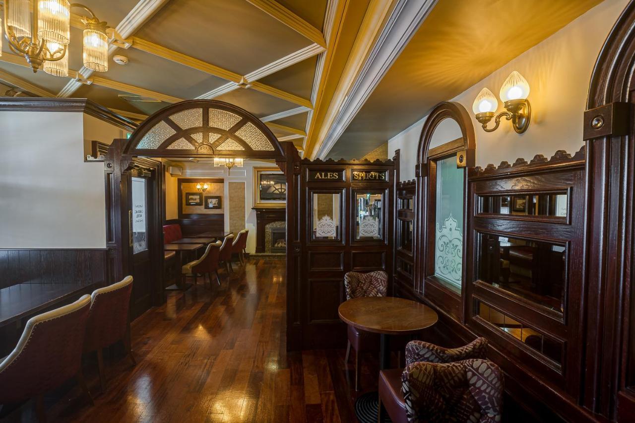 The Carraig Hotel Carrick-on-Suir Extérieur photo