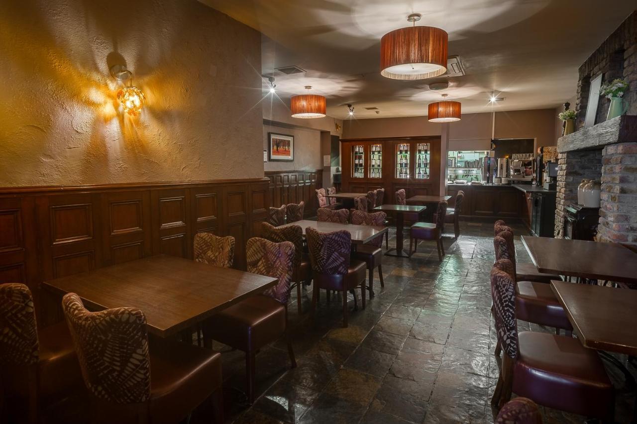 The Carraig Hotel Carrick-on-Suir Extérieur photo