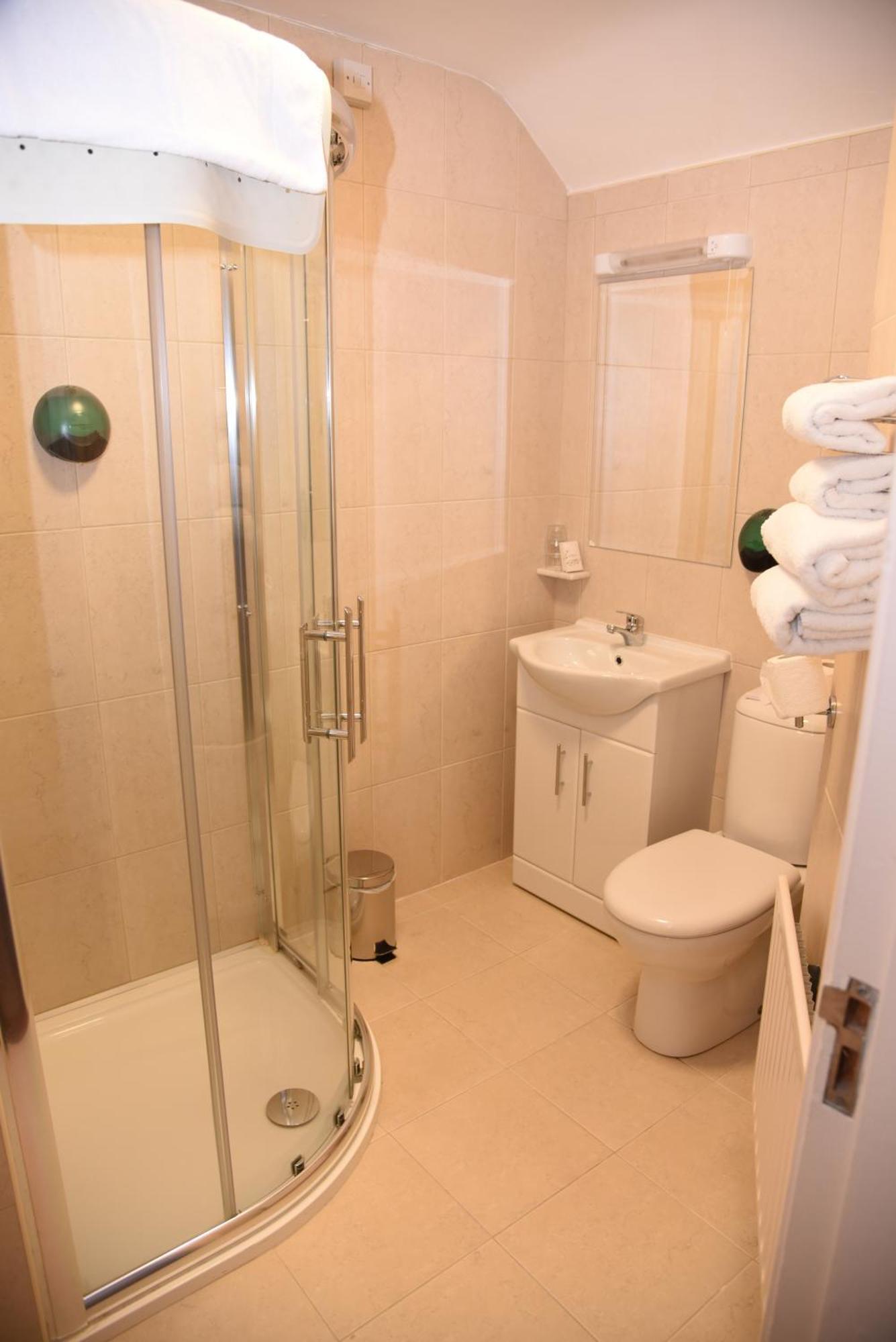 The Carraig Hotel Carrick-on-Suir Extérieur photo